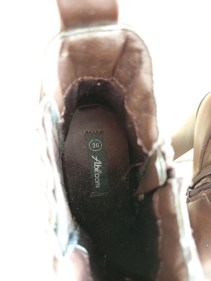 Paire de bottines à talons marron pointure 36 - photo numéro 6