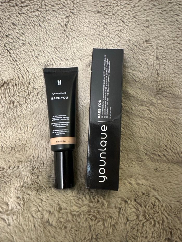 Bb crème Medium Dark Younique
