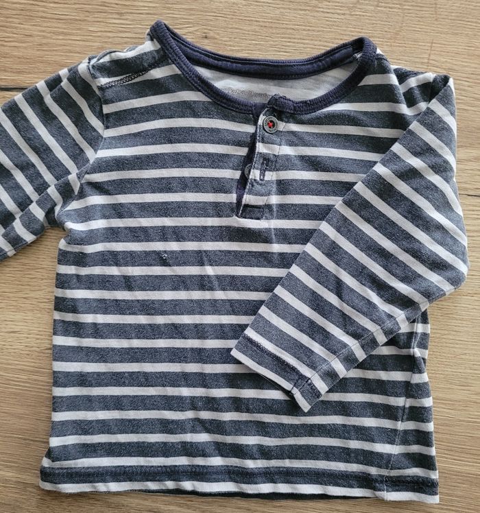 Lot T-shirts manches longues 9 mois - photo numéro 4