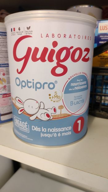 Pot de lait guigoz opti pro 1