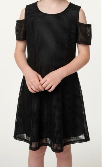 Robe noire here+there 