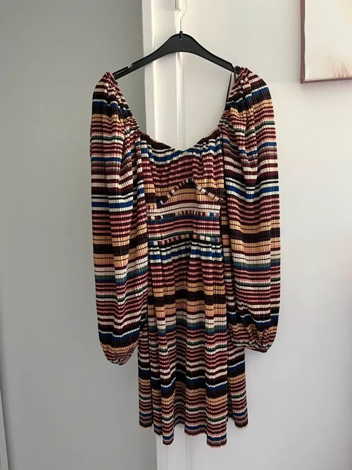 Robe midi manches bouffantes marron Zara T38 très bon état