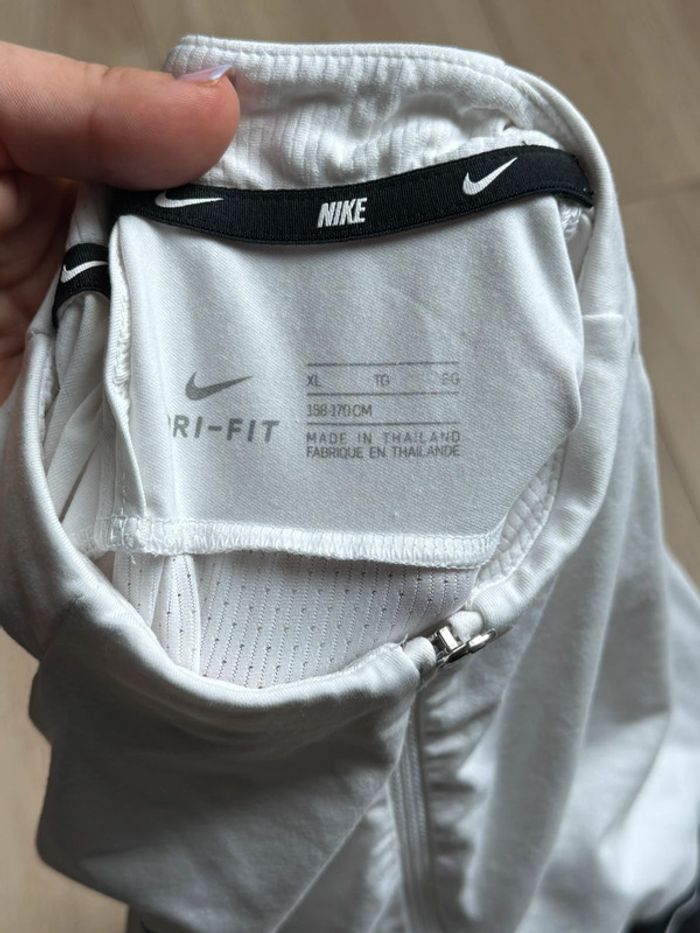 Haut Nike enfant XL - photo numéro 3
