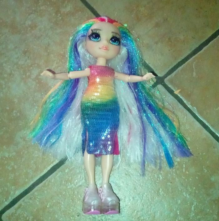 Jouet licorne + barbie - photo numéro 9