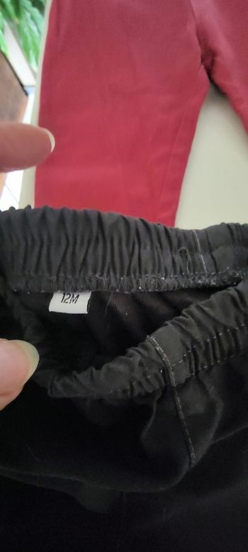 Lot 2 pantalons 12 mois