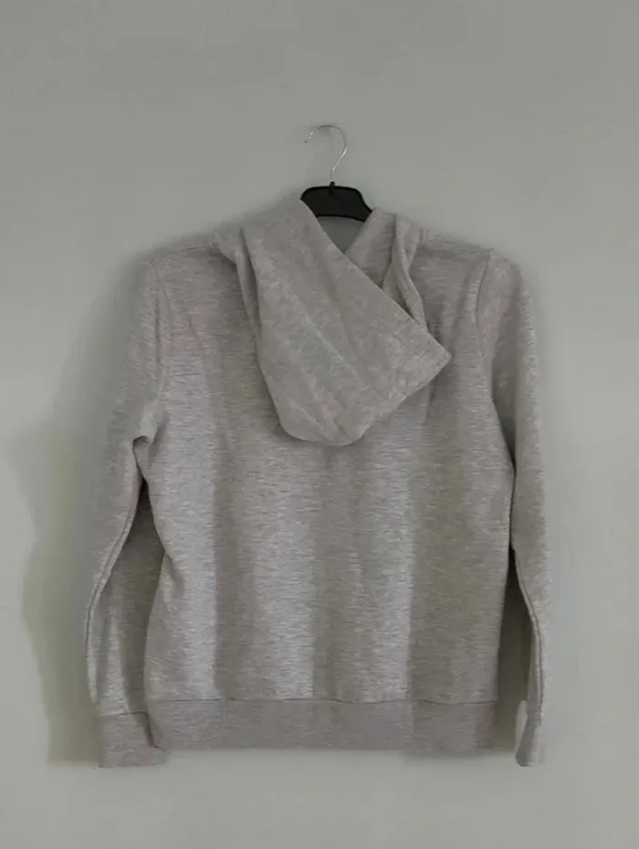 Sweat gris - photo numéro 2