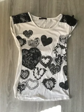 T-shirt noir et blanc Rosebud