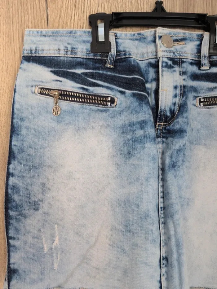 Jupe en jeans Taille 40 - photo numéro 2