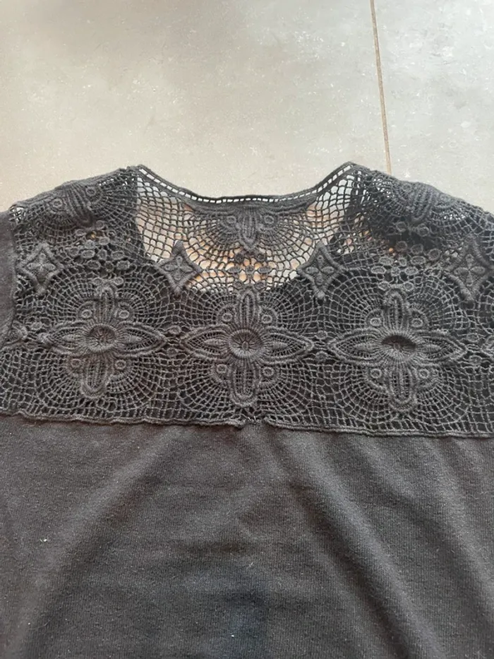 TEE shirt / pull manches courtes dentelle dos - photo numéro 7
