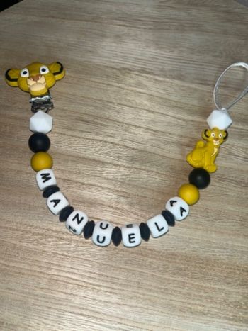 Attache tétine personnalisé