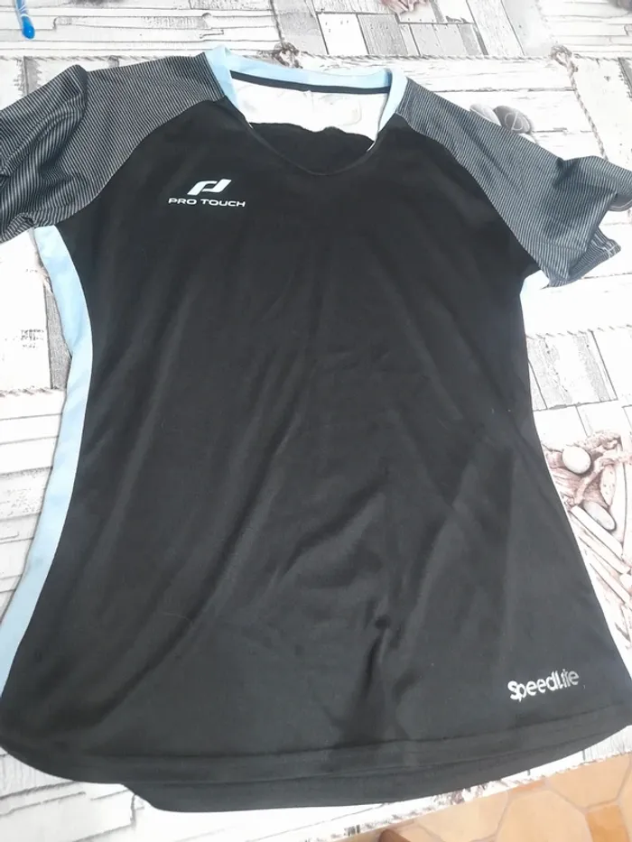 Maillot de foot féminin taille M Pro touch