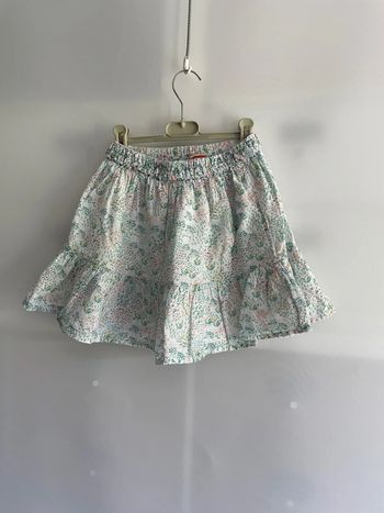 Jupe 8 ans tape à l’œil