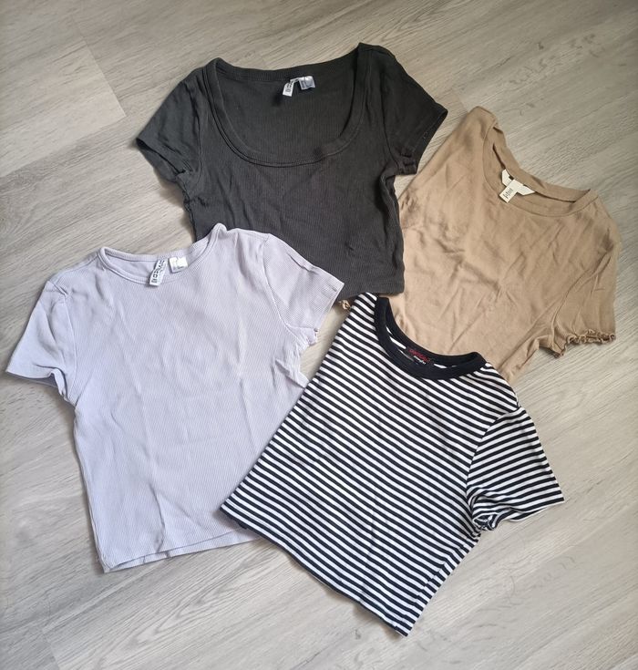 Lot de 4 tops crop tops H&M et Jennyfer Taille XS-S
