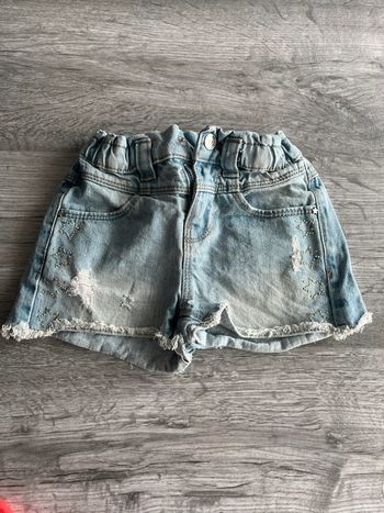 Short Kiabi 4 ans