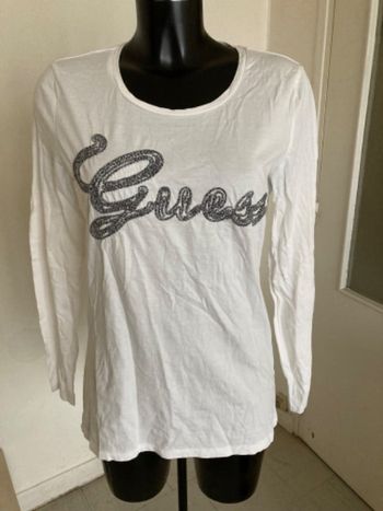 Pul léger mi saison Guess taille 40/L