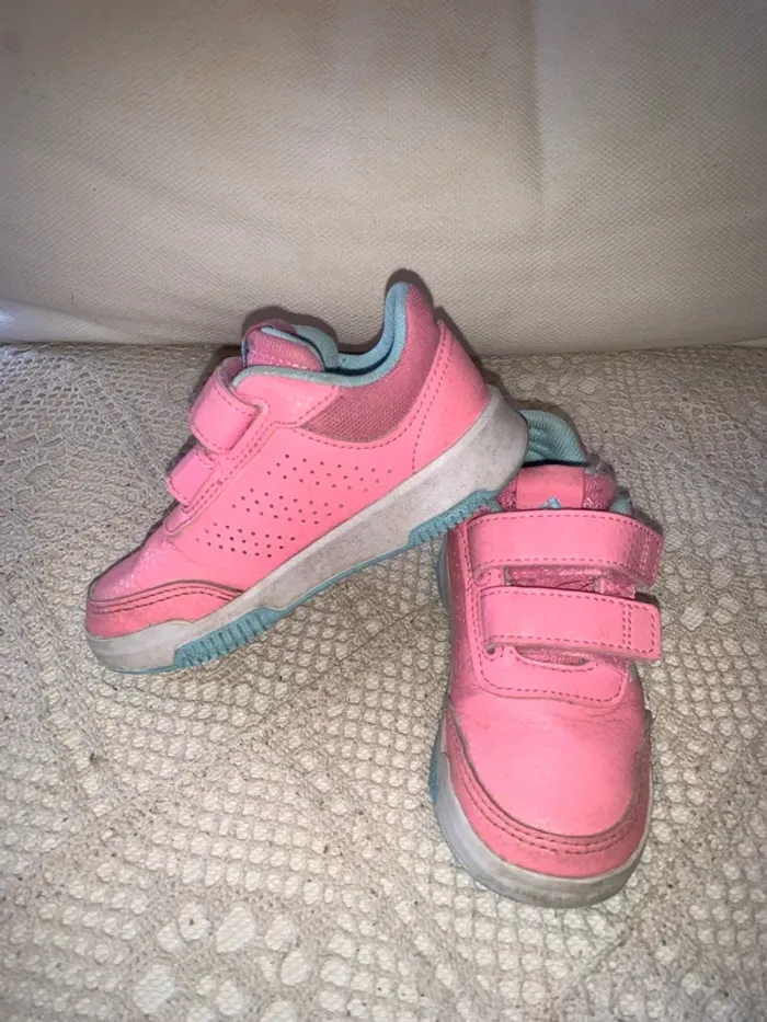 Basket Adidas rose - photo numéro 3