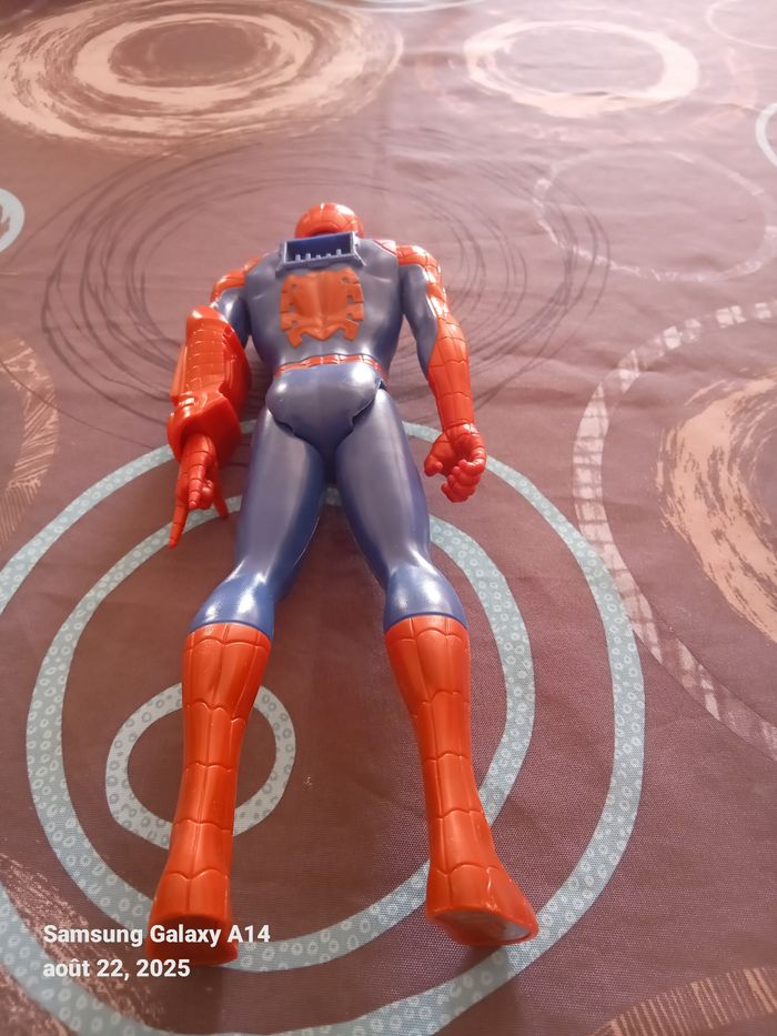 Figurine Spiderman - photo numéro 3
