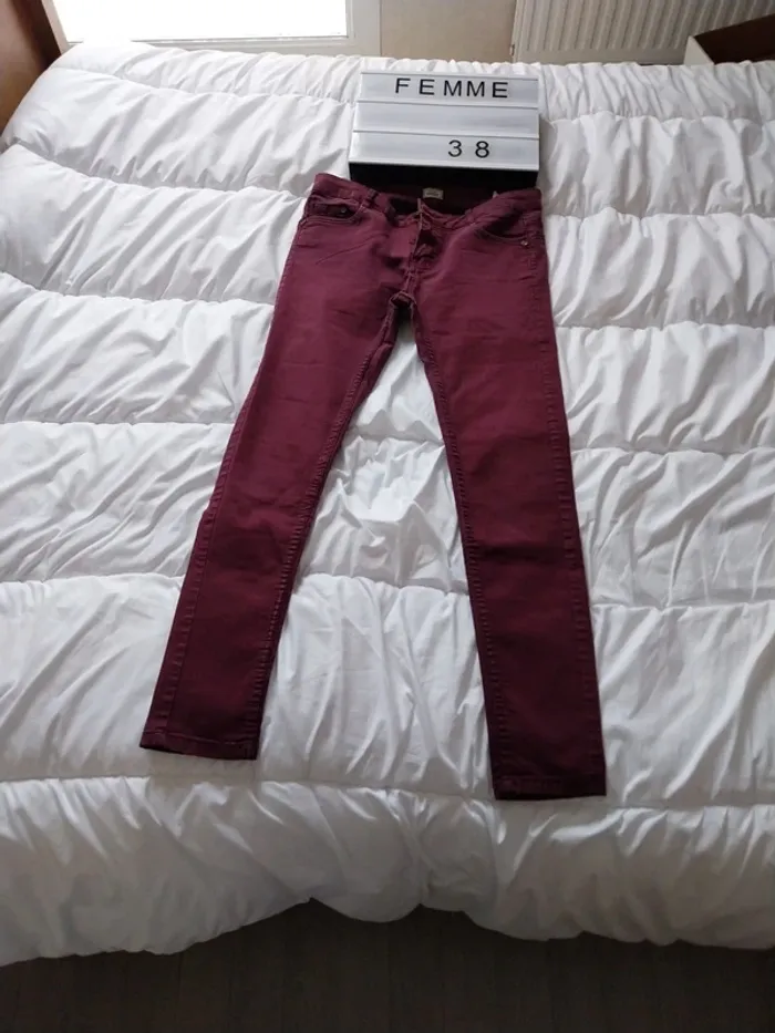 Jean femme taille 38 Pimkie - photo numéro 1