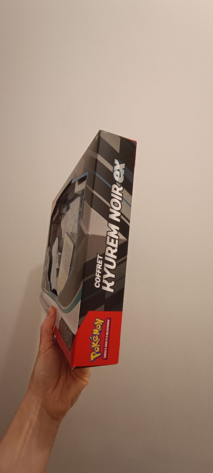 Coffret kyurem noir ex - photo numéro 3
