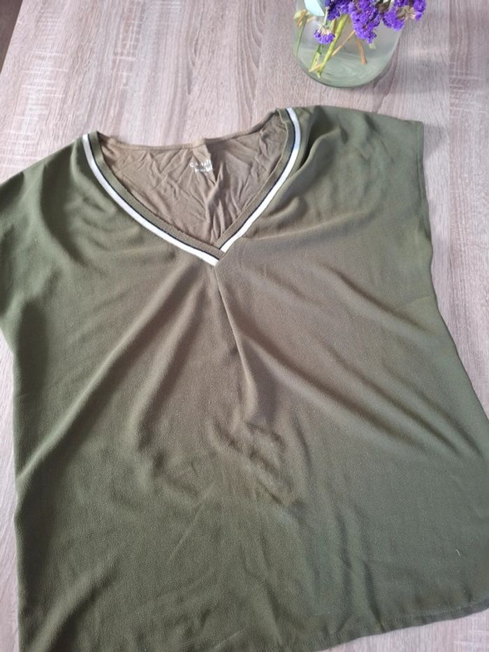 Lot de t-shirts femme taille XXL ou 46 - photo numéro 12