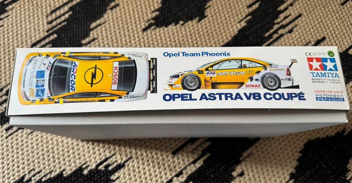 Maquette Tamiya - Opel Astra V8 Coupé 1/24 - photo numéro 2
