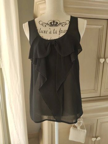 Top en voile avec fantaisie devant only 36