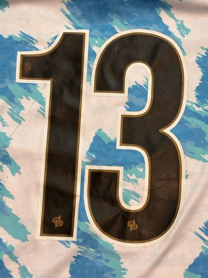 T-shirt organisée - photo numéro 5