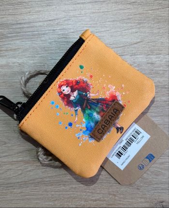 Pochette Cabaia Nano Customisée Rebelle , Princesse Mérida