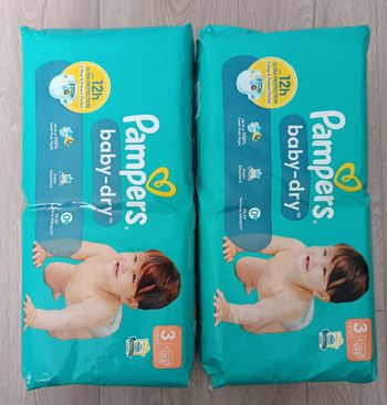 104 couches Pampers baby dry taille 3 - 6 à 10 kg