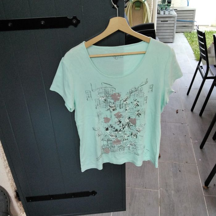 Tee shirt femme taille 5 Armand thiery