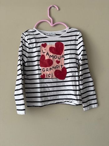 T-shirt manche longue - fille 6 ans - très bon état
