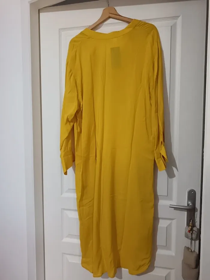 Robe h&M neuve - photo numéro 3