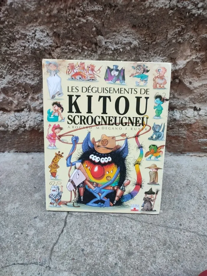 Livre le déguisement de kitou scrogneugneu