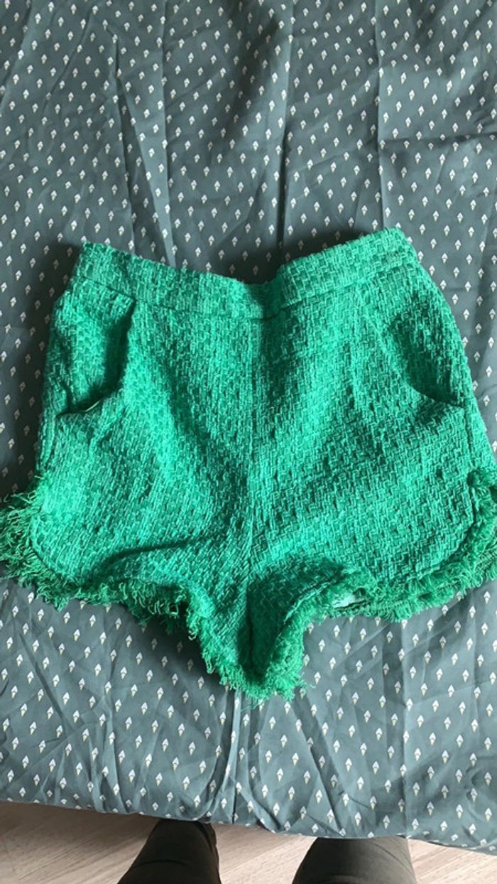 Short tweed maje