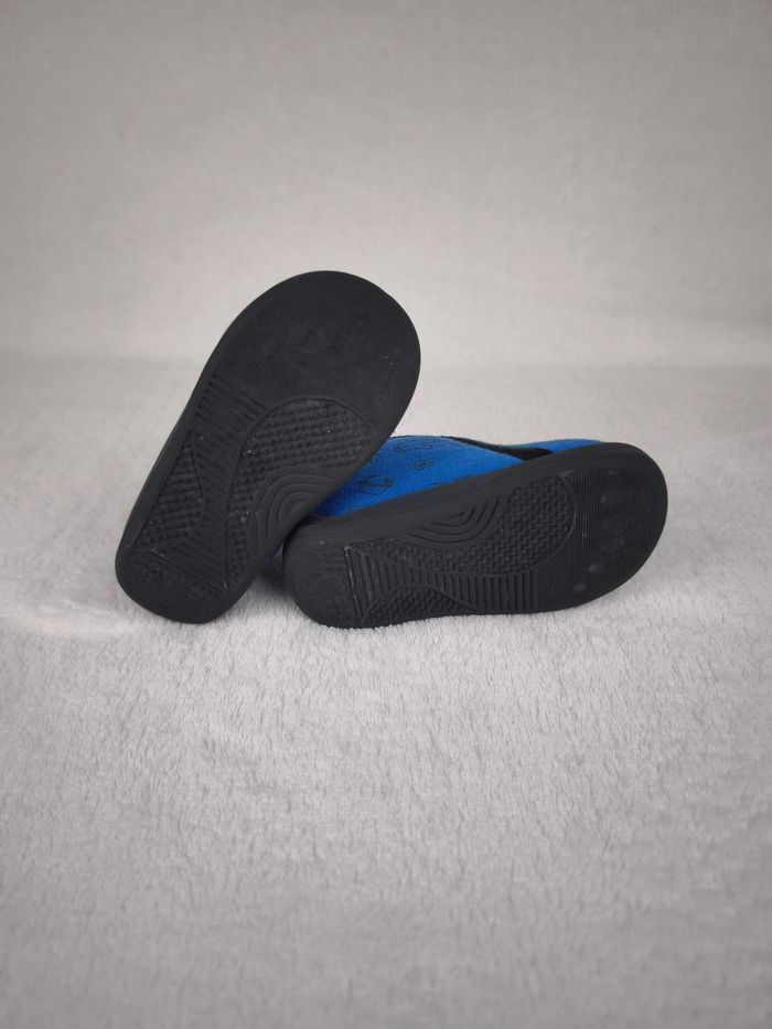 Chaussons Mickey Disney garçon pointure 21 - photo numéro 10
