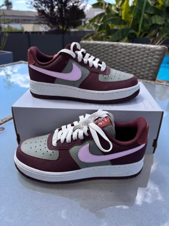 Nike Air Force 1 P.35,5 Neuves unisex