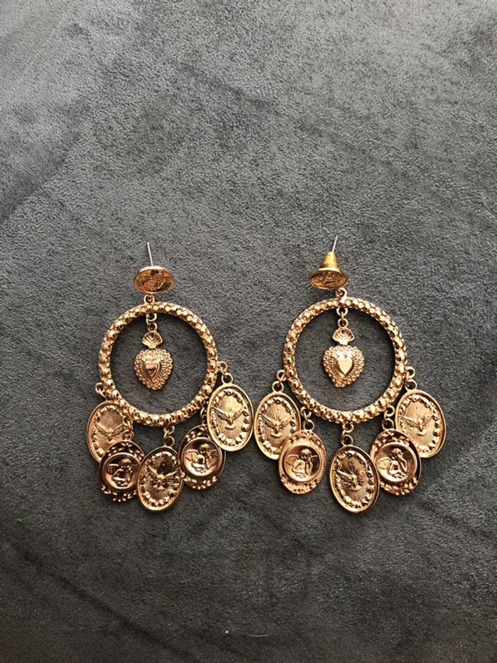 Boucle d’oreille