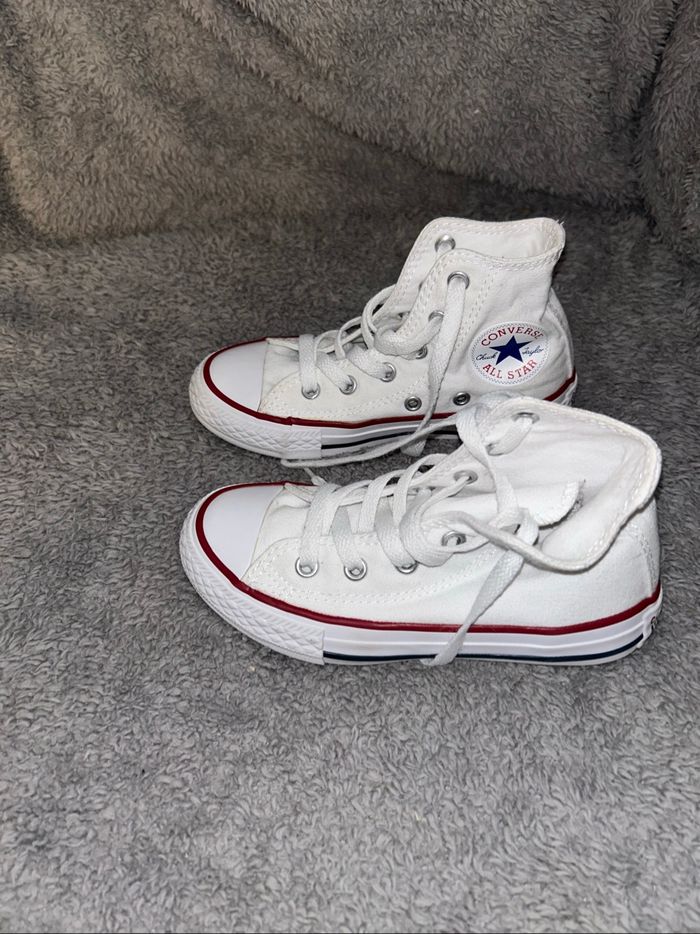 Converse blanche - photo numéro 3