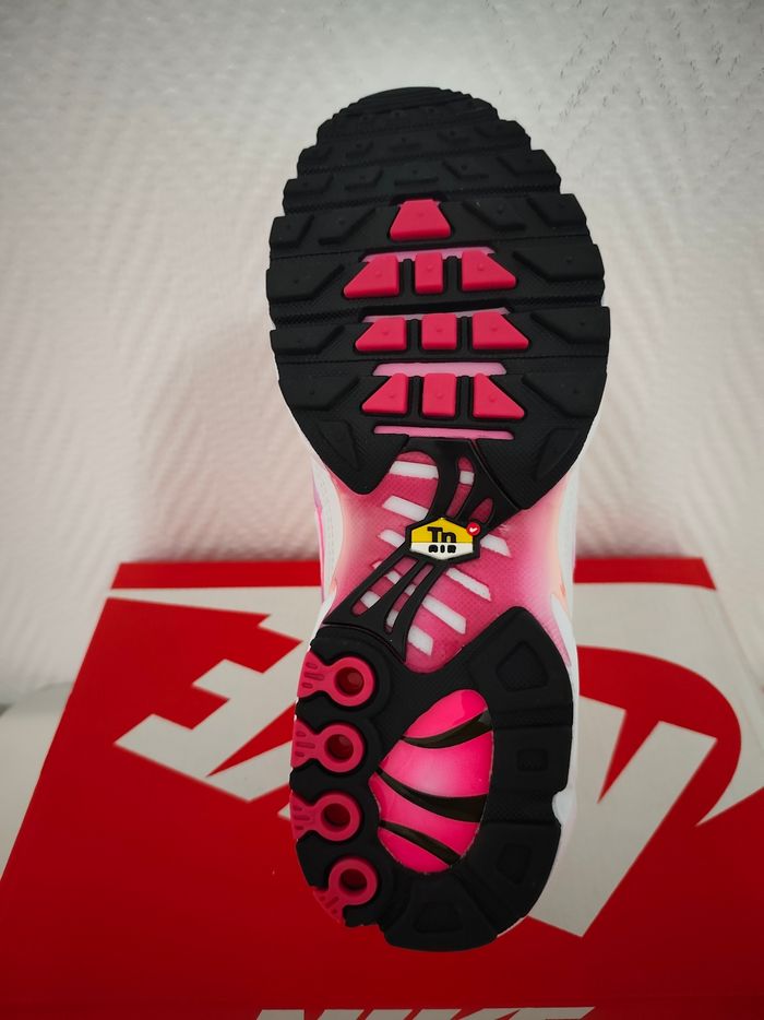 Nike air Max plus taille 38 - photo numéro 6