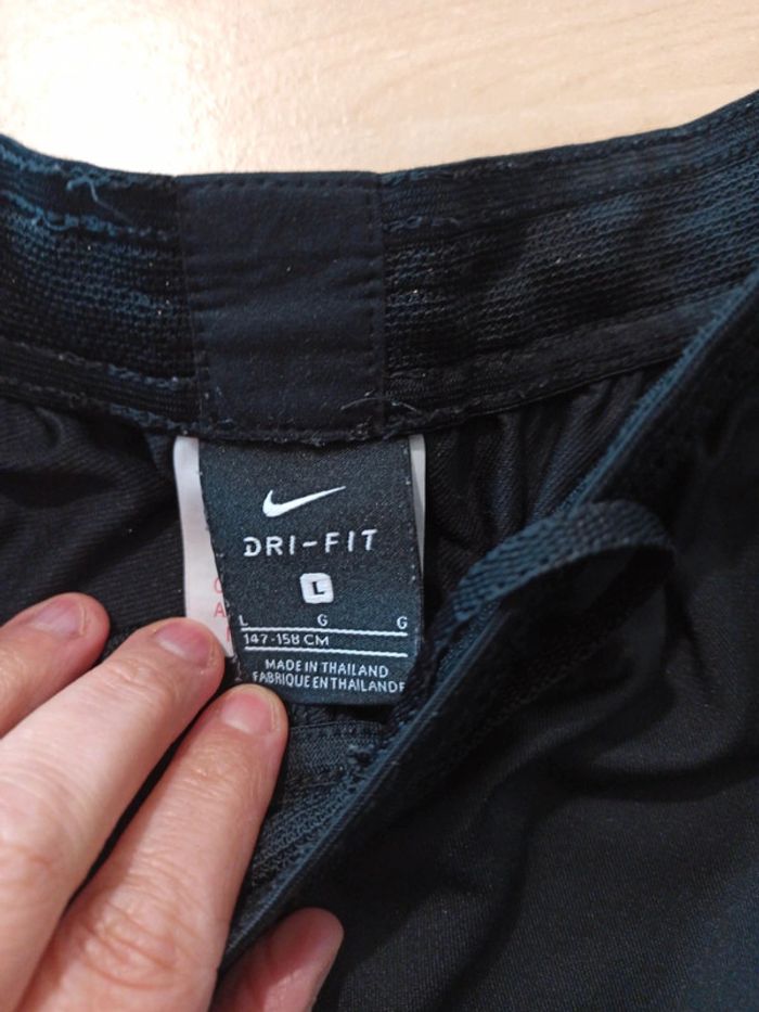 Survetement garçon Nike taille L - photo numéro 2
