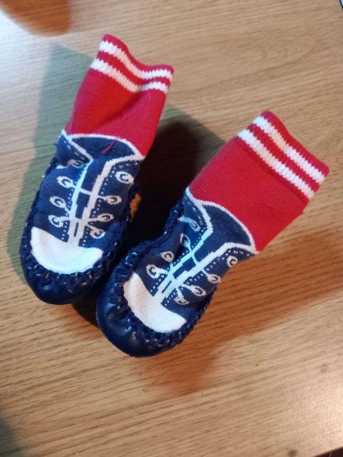 Chaussons Taille 6-12 mois