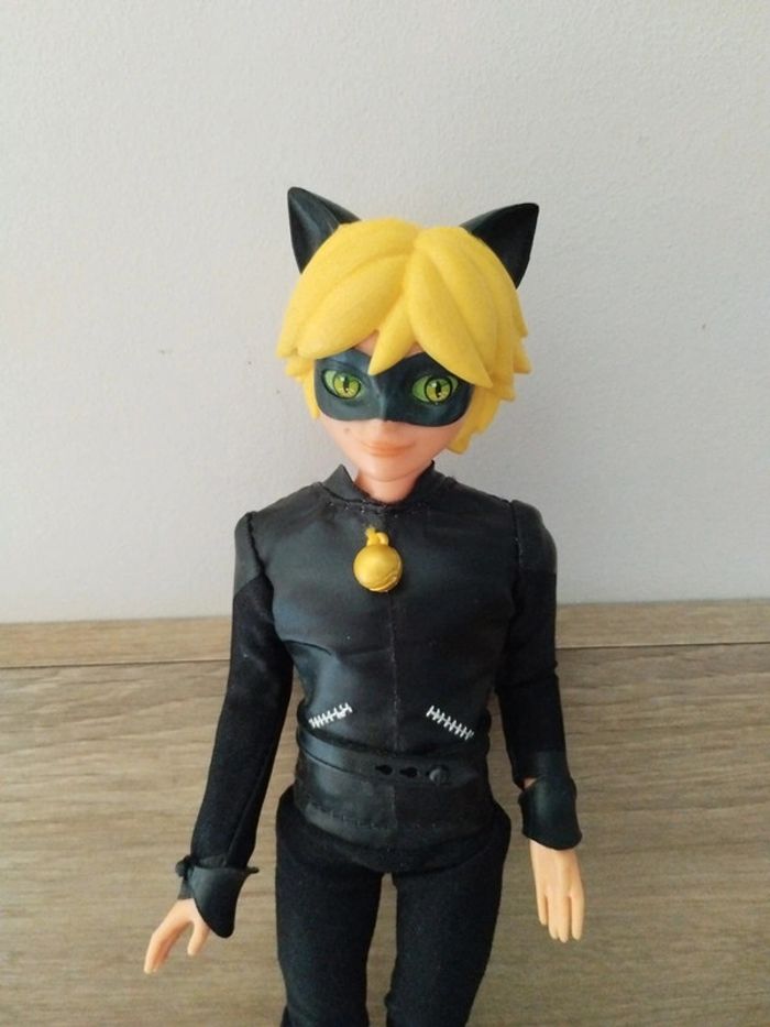 Poupée barbie chat noir miraculous - photo numéro 2
