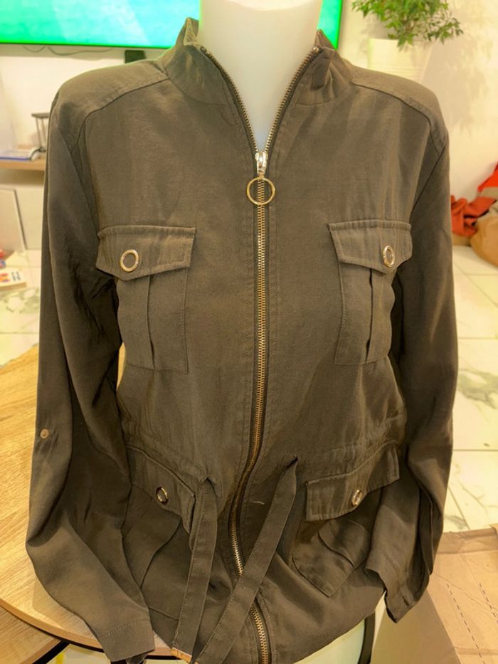 Veste femme kaki taille L en excellent état