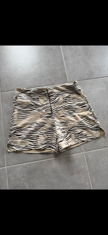 Short femme habillé zébré Taille 38