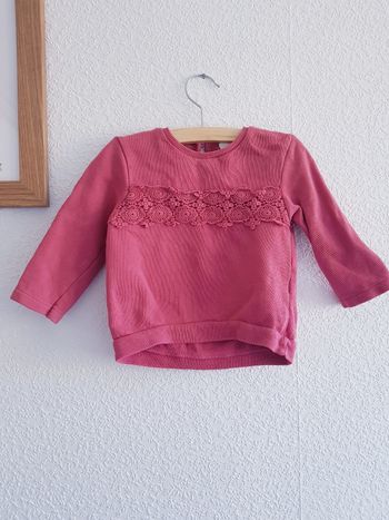 Zara - Pull longues manches avec broderie (74)