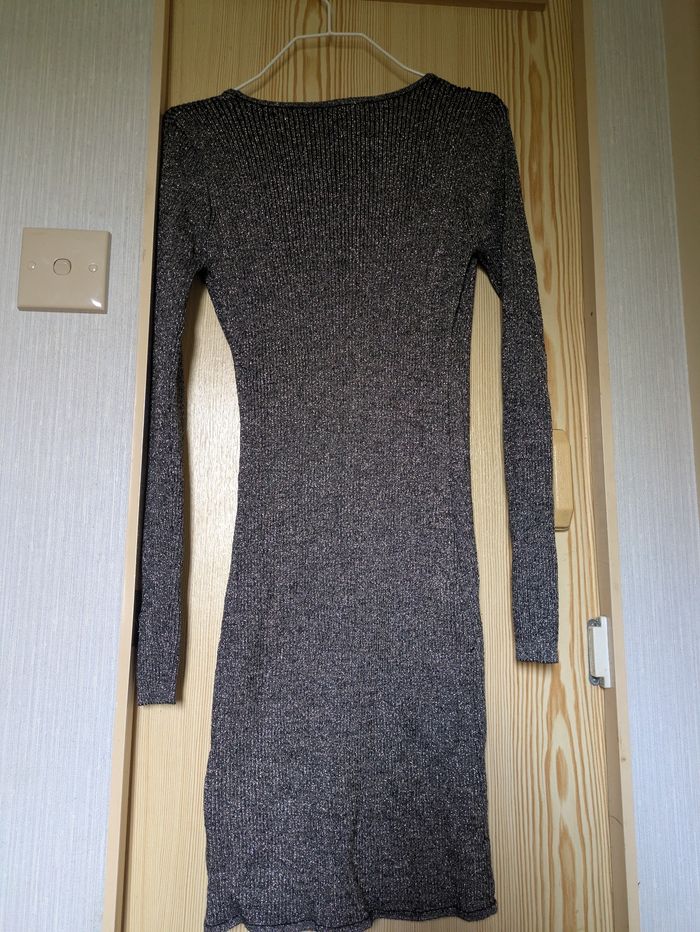 Robe grise pailletée - photo numéro 2