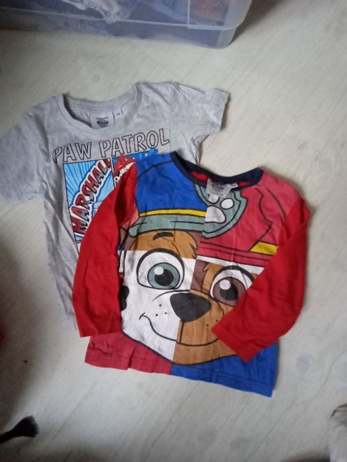 Lot 2 tee shirt
