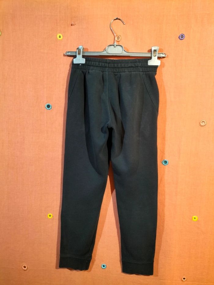 Pantalon de jogging Nike 8/10 ans - photo numéro 2