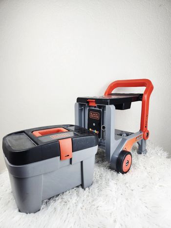 Diable bricolo et caisse à outils avec ces accessoires marque Black and Decker Smoby 🎅