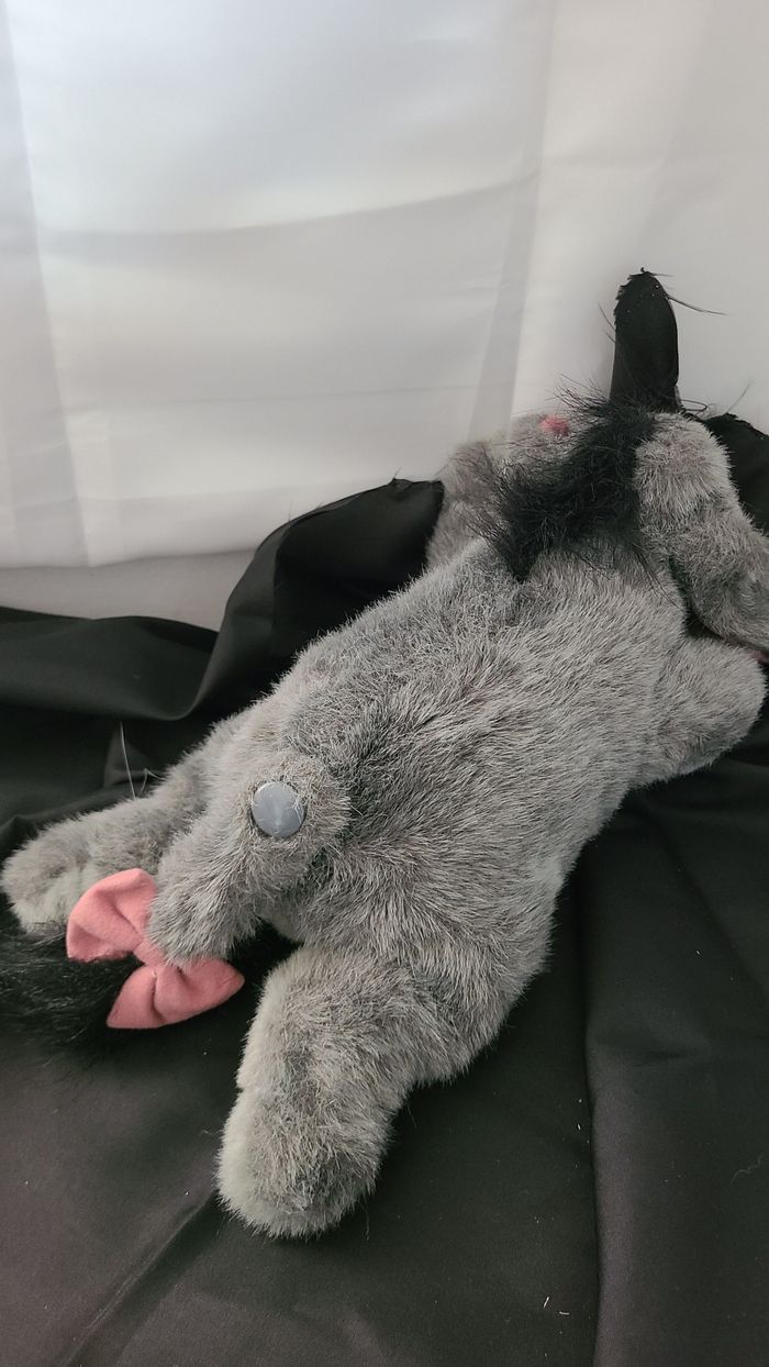 Peluche Bourriquet WALT DISNEY âne allongé gris foncé Disney 35 cm - photo numéro 7